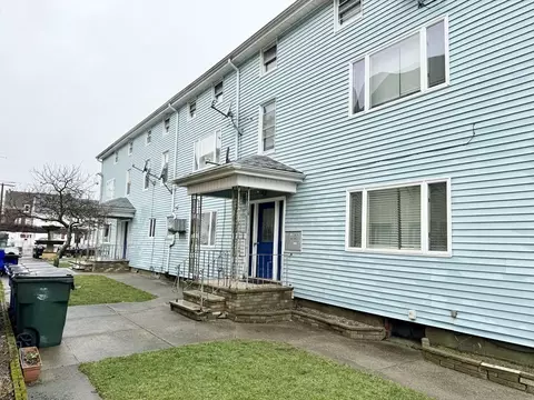 62 Morton St, Fall River, MA 02720 photo 3