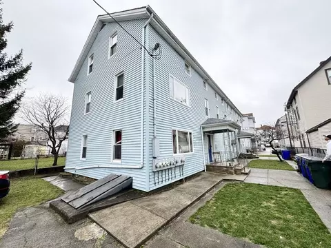 62 Morton St, Fall River, MA 02720