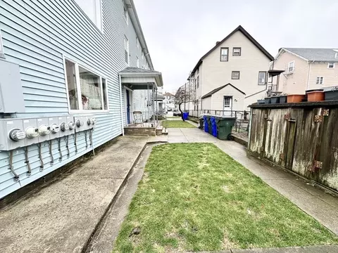 62 Morton St, Fall River, MA 02720 photo 5