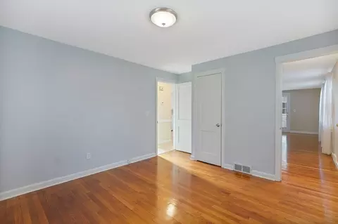25 Mayflower Rd, Springfield, MA 01118 photo 7