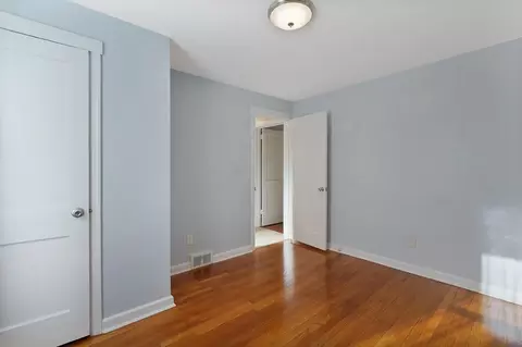25 Mayflower Rd, Springfield, MA 01118 photo 13