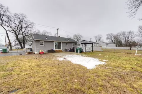 678 Pendleton Ave, Chicopee, MA 01020 photo 30