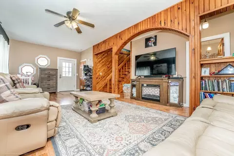 165 Sprague St, Fall River, MA 02724 photo 6