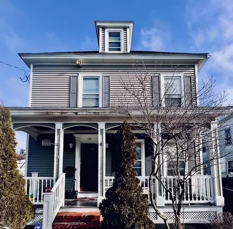 117 Jewett St, Lowell, MA 01850