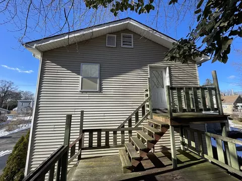 Exterior - 47 Royal St, Chicopee, MA 01020 photo 7 of 7