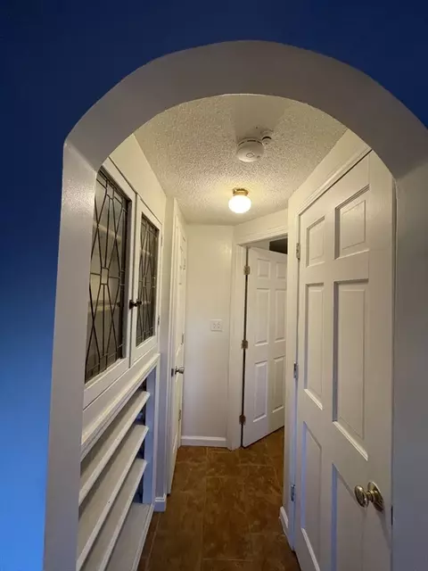 Entry Way - 47 Royal St, Chicopee, MA 01020 photo 1 of 1