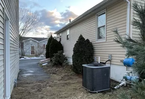 Exterior - 47 Royal St, Chicopee, MA 01020 photo 3 of 7