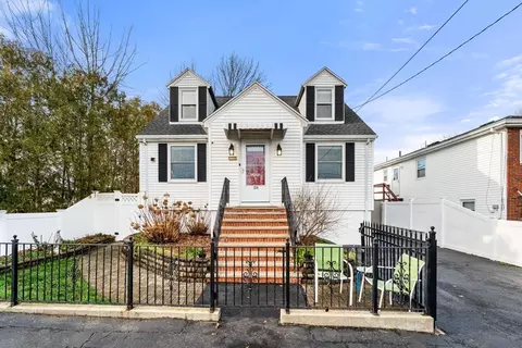 134 Patriot Pkwy, Revere, MA 02151