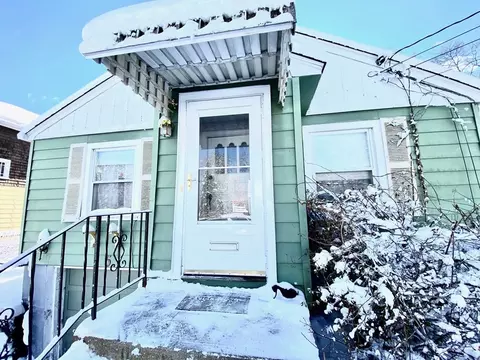 5 Othello Rd, Worcester, MA 01604 photo 4