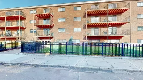 26 Waverly St #403, Brighton, MA 02135