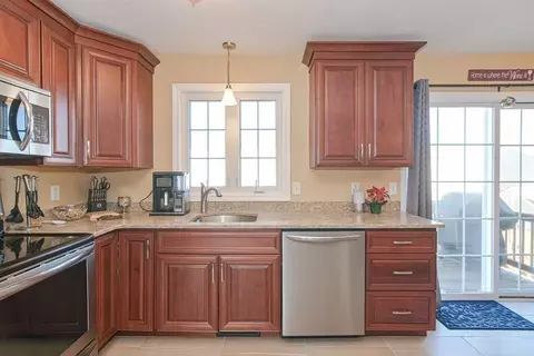 274 Caroline St #274, Fall River, MA 02721 photo 10