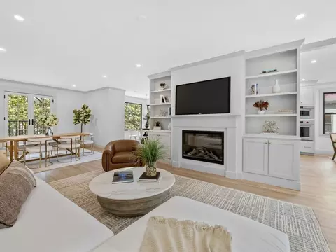 58-60 University Rd #58, Brookline, MA 02445