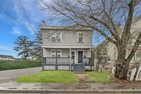 93-95 Fisher St, North Attleboro, MA 02760