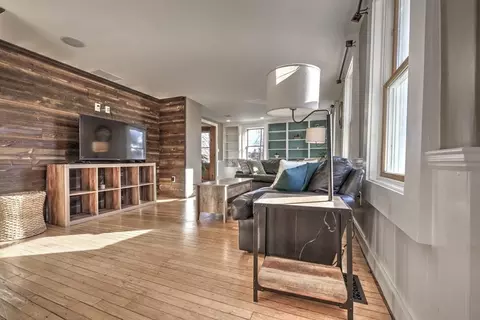 229 Montgomery Rd, Westfield, MA 01085 photo 5