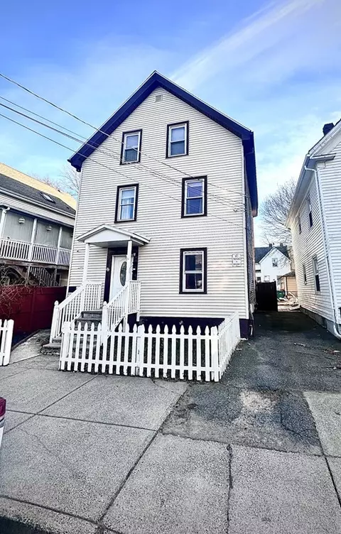 64 Hood St, Lynn, MA 01905