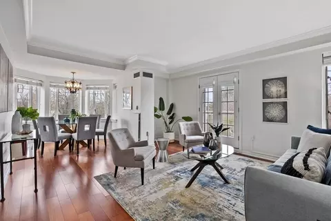 20 Chapel #B807, Brookline, MA 02445