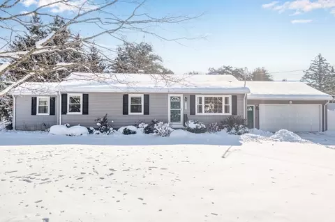 171 Rocky Hill Rd, Hadley, MA 01035