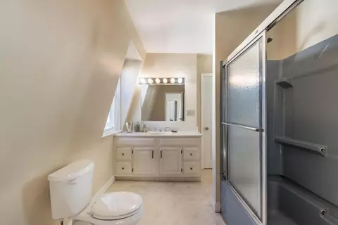 Bath - 12 Charles St, Danvers, MA 01923 photo 3 of 4