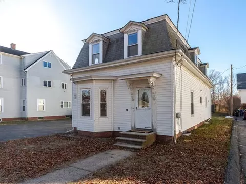12 Charles St, Danvers, MA 01923