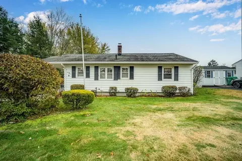 99 Cobb Ave, Chicopee, MA 01013