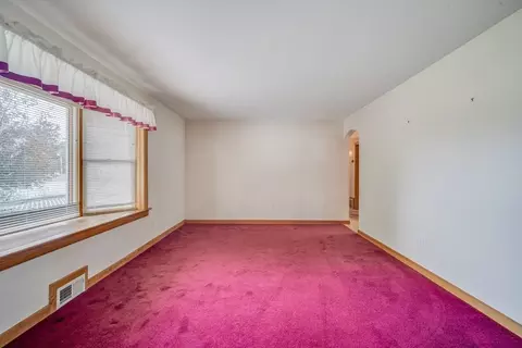 99 Cobb Ave, Chicopee, MA 01013 photo 24