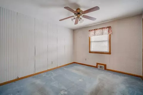99 Cobb Ave, Chicopee, MA 01013 photo 16