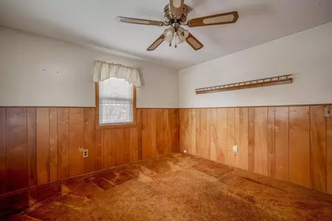 99 Cobb Ave, Chicopee, MA 01013 photo 15