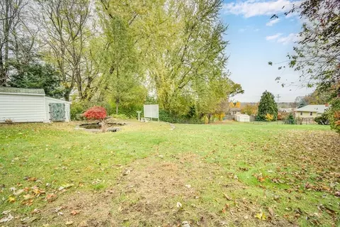 99 Cobb Ave, Chicopee, MA 01013 photo 33