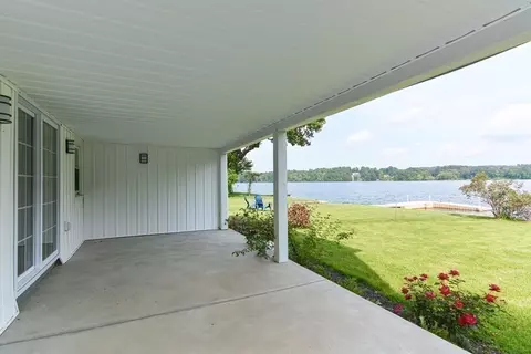 Exterior - 39 2 W Sutton Rd # -1, Sutton, MA 01590 photo 5 of 9