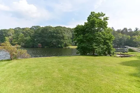 View/Area - 39 2 W Sutton Rd # -1, Sutton, MA 01590 photo 2 of 3