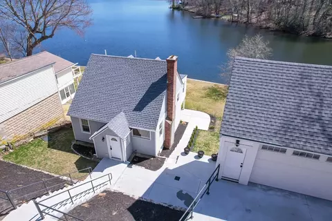 Exterior - 39 2 W Sutton Rd # -1, Sutton, MA 01590 photo 2 of 9