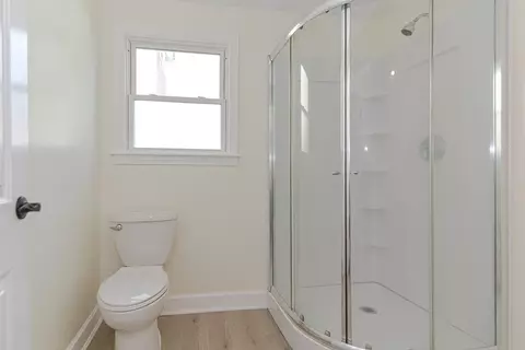 Bath - 39 2 W Sutton Rd # -1, Sutton, MA 01590 photo 1 of 1