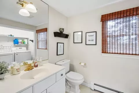 60 Hitching Post Dr, Walpole, MA 02081 photo 19