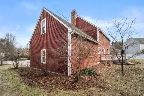 60 Hitching Post Dr, Walpole, MA 02081 photo 34