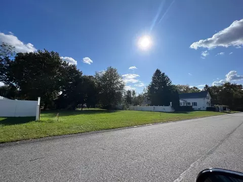 Ss Hammond St Lot3, New Bedford, MA 02745