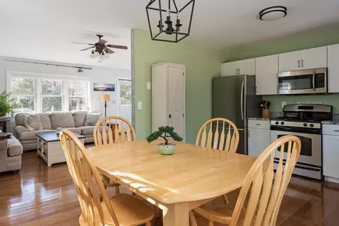 40 Chartwell Dr, Bourne, MA 02532 photo 5