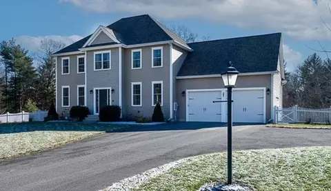 27 Fredrickson Rd, Norfolk, MA 02056