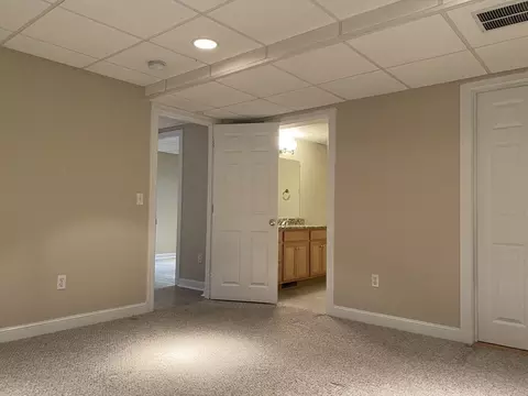 5 Castle Dr, Methuen, MA 01844 photo 35