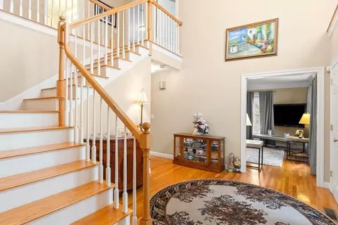 5 Castle Dr, Methuen, MA 01844 photo 8