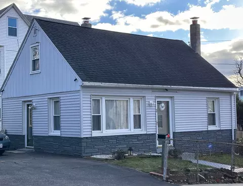 1 Bauer St, Worcester, MA 01603