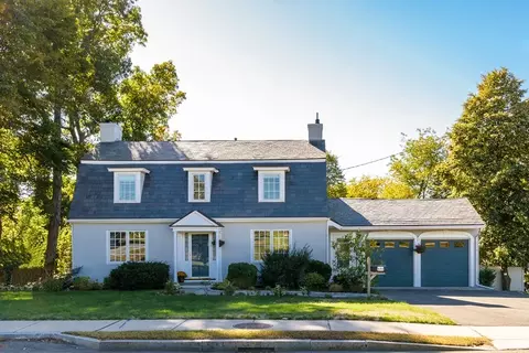 685 East St, Dedham, MA 02026