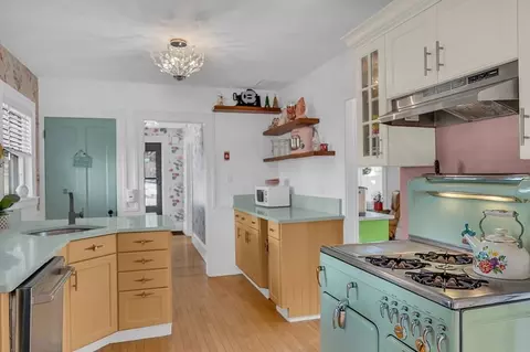 83 Central St, Andover, MA 01810 photo 17