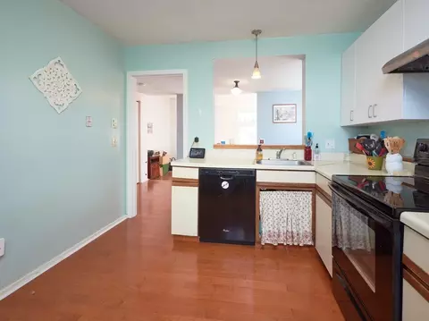 124 Riverview Pl #E, Southbridge, MA 01550 photo 11