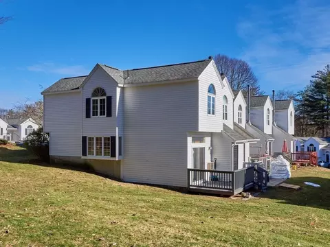 124 Riverview Pl #E, Southbridge, MA 01550 photo 4