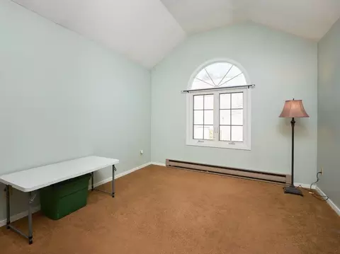 124 Riverview Pl #E, Southbridge, MA 01550 photo 25