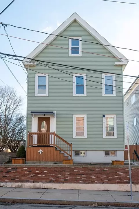 91 Horace St, Boston, MA 02128