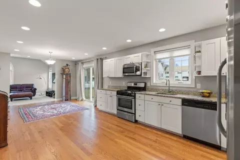 5 Kathleen Dr, Beverly, MA 01915 photo 9