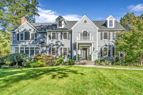 256 Caterina Hts, Concord, MA 01742