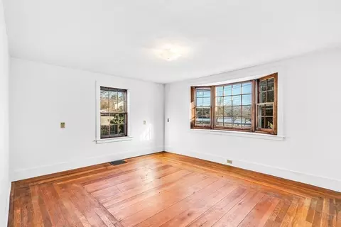 130 High St, Upton, MA 01568 photo 10