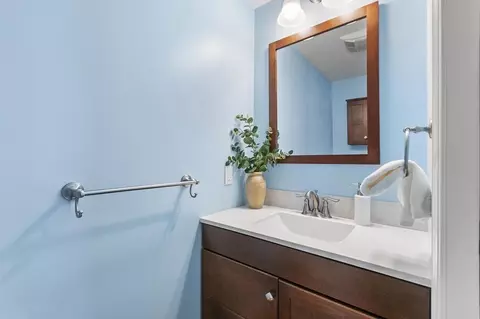 332 West St, Reading, MA 01867 photo 17